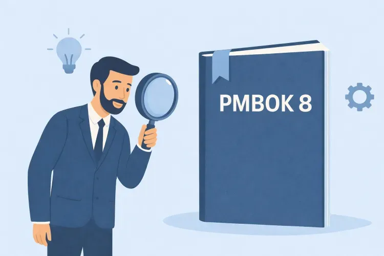 Проектный менеджер в деловом костюме рассматривает через лупу большую тёмно-синюю книгу с надписью «PMBOK 8» на светло-голубом фоне, символизирующую анализ и изучение нового стандарта управления проектами.
